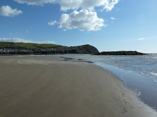 Long sandy beach at Borth